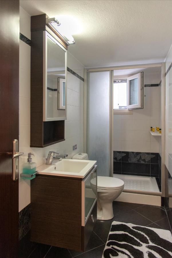 Port View House Villa Parasporos Ngoại thất bức ảnh